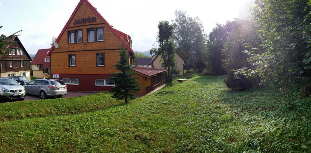 Dom Goscinny Jawor Czarnypotok Krynica-Zdrój Exterior foto